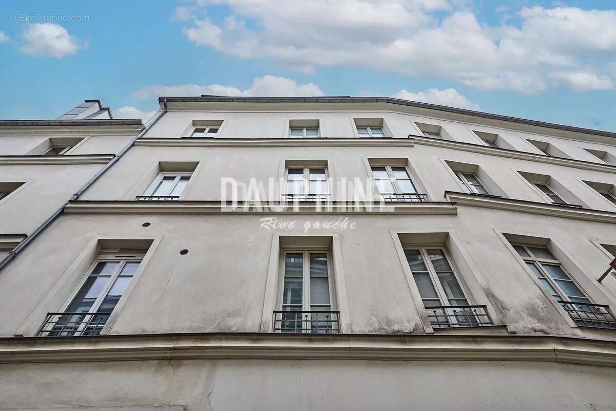 Appartement à PARIS-6E