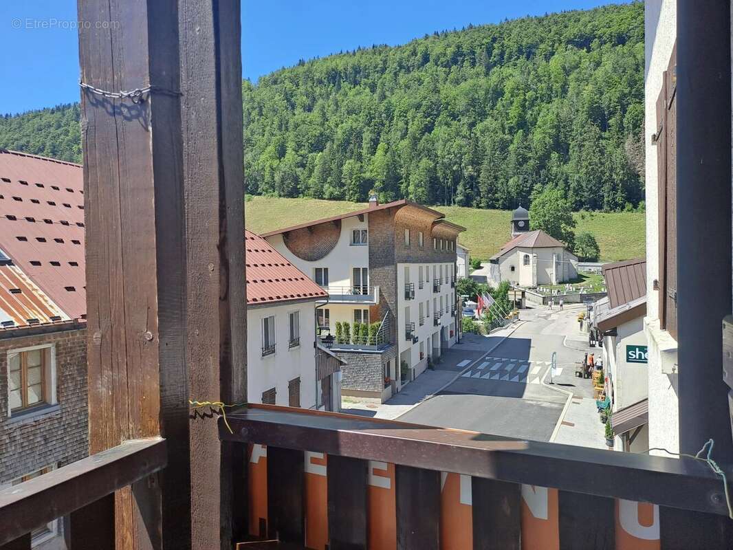 MIJOUX : Studio avec balcon au cœur du village - photo 2