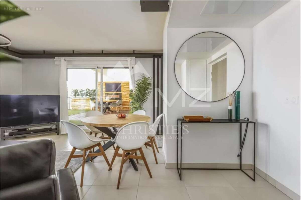 Appartement à BEAUSOLEIL