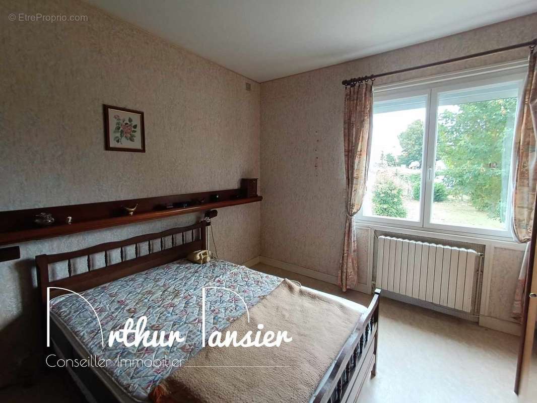 Maison à CARSAC-DE-GURSON