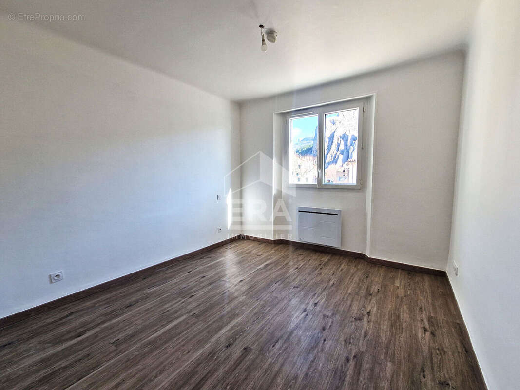 Appartement 91m² à sisteron - photo 5