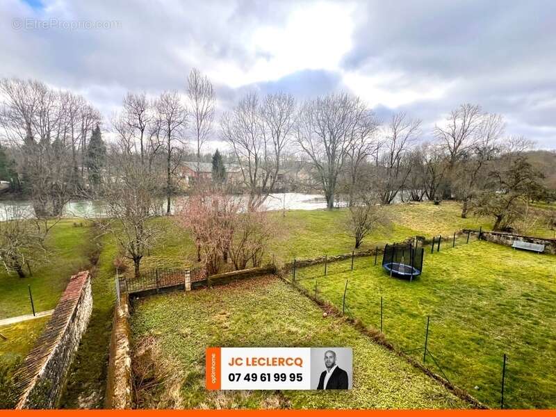 Maison à ROCHES-SUR-MARNE