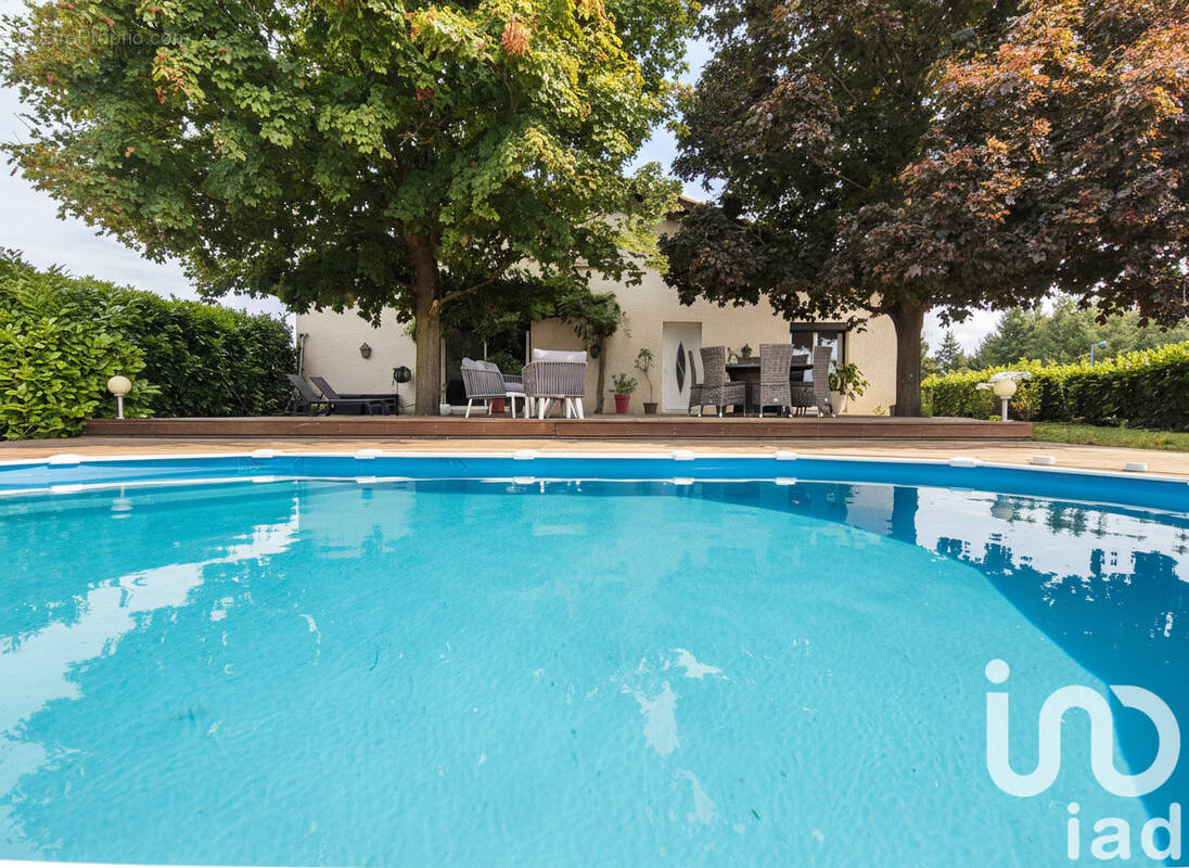 Photo 1 - Maison à SAINTE-AGATHE-LA-BOUTERESSE