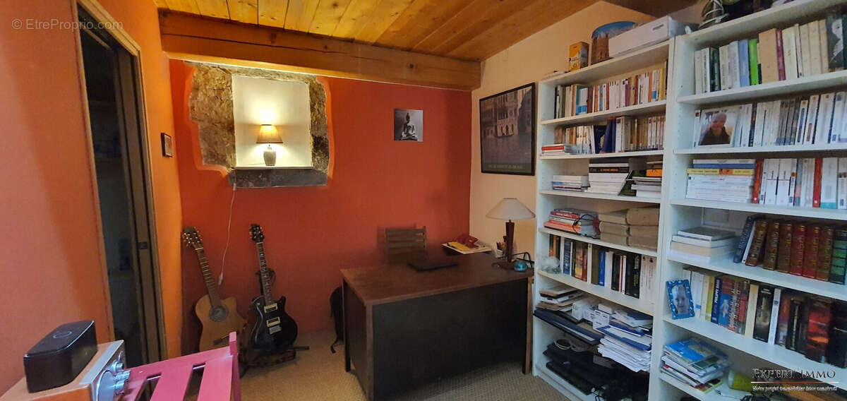 Maison à OLLIOULES