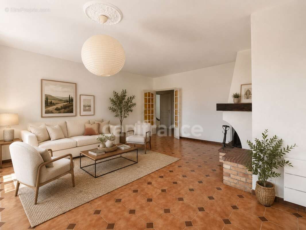 Villa méditerranéenne à vendre 7 pièces, 215 m² CANET EN ROUSSILLON (66) avec potentiel 2 logements, terrasses, jardin et garage - photo 9