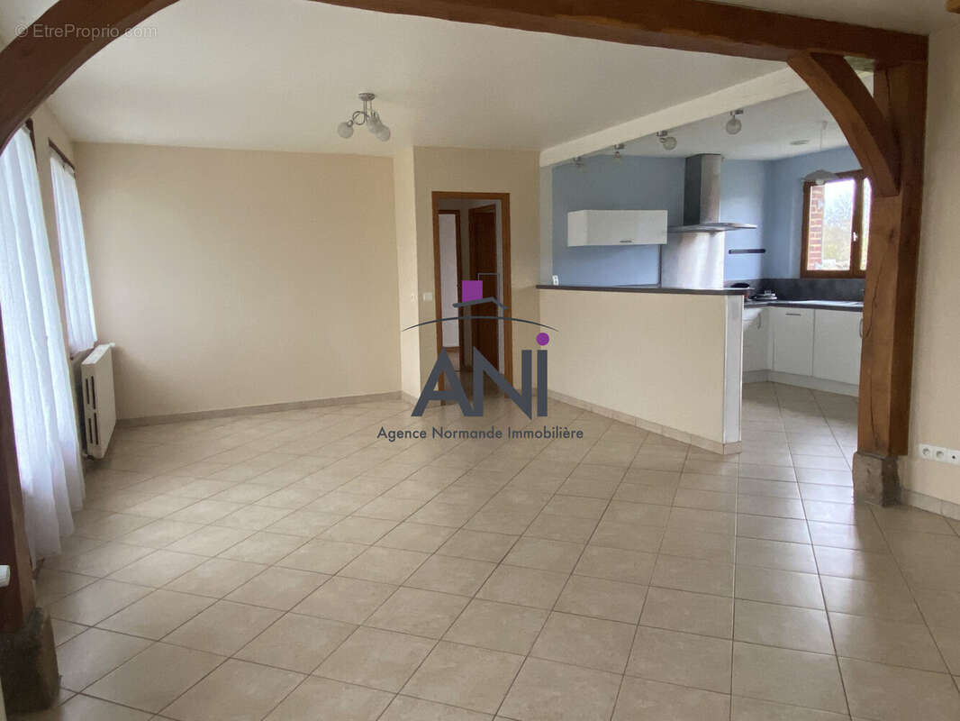 Maison à LUNERAY