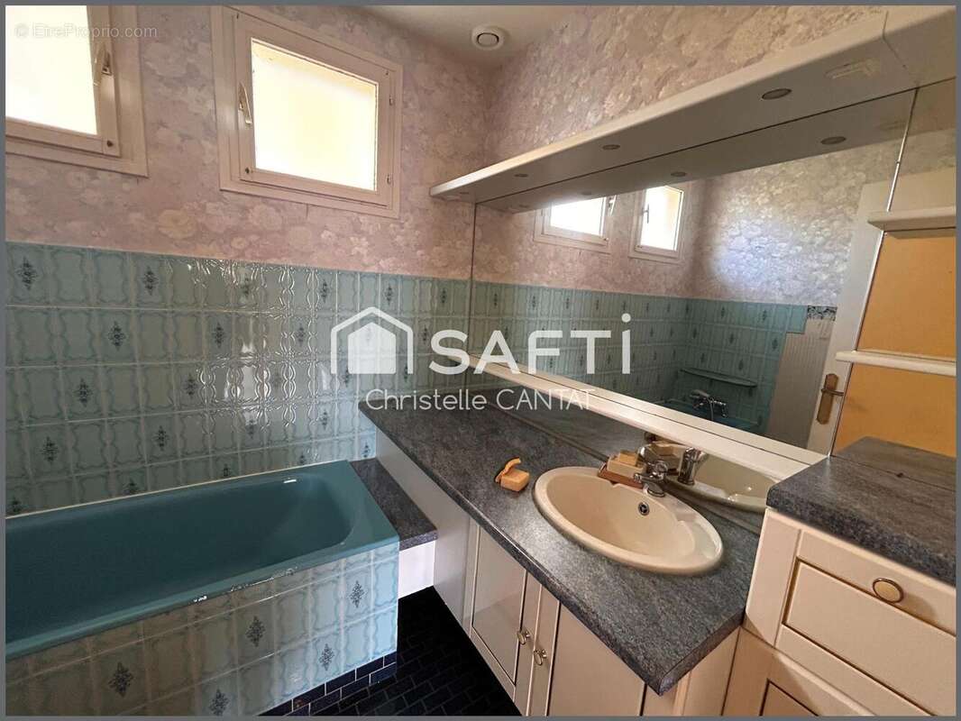 Photo 5 - Maison à COMMENTRY