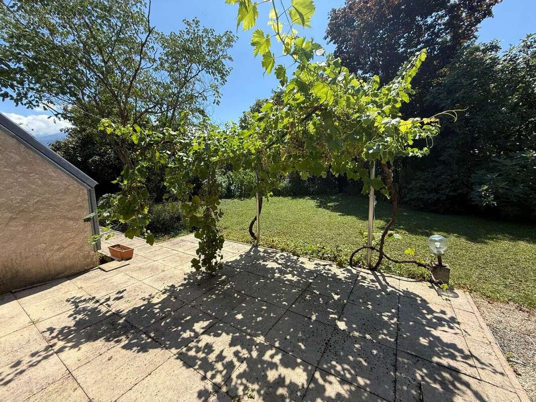 Maison à MONTBONNOT-SAINT-MARTIN