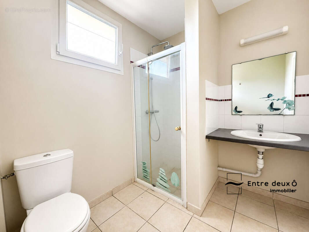 Appartement 55 m² à La Trinite  - photo 6