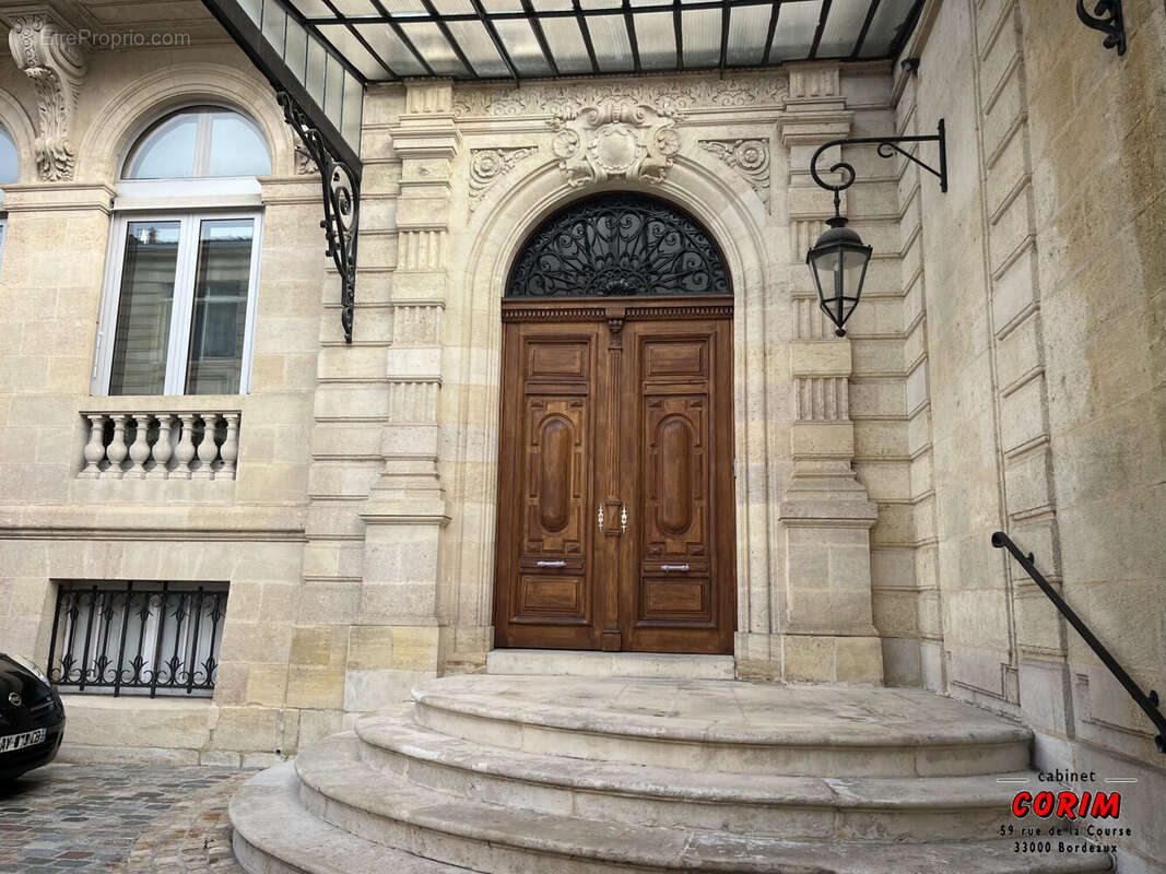 Appartement à BORDEAUX