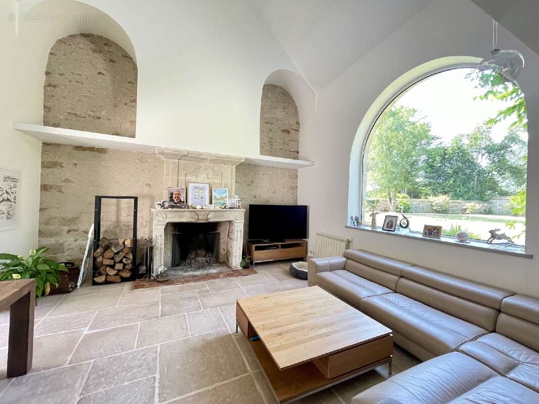 Maison à MOIGNY-SUR-ECOLE