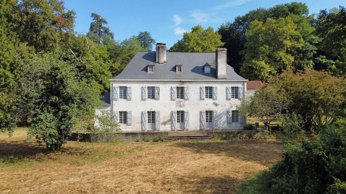 Photo 1 - Maison à LESCAR