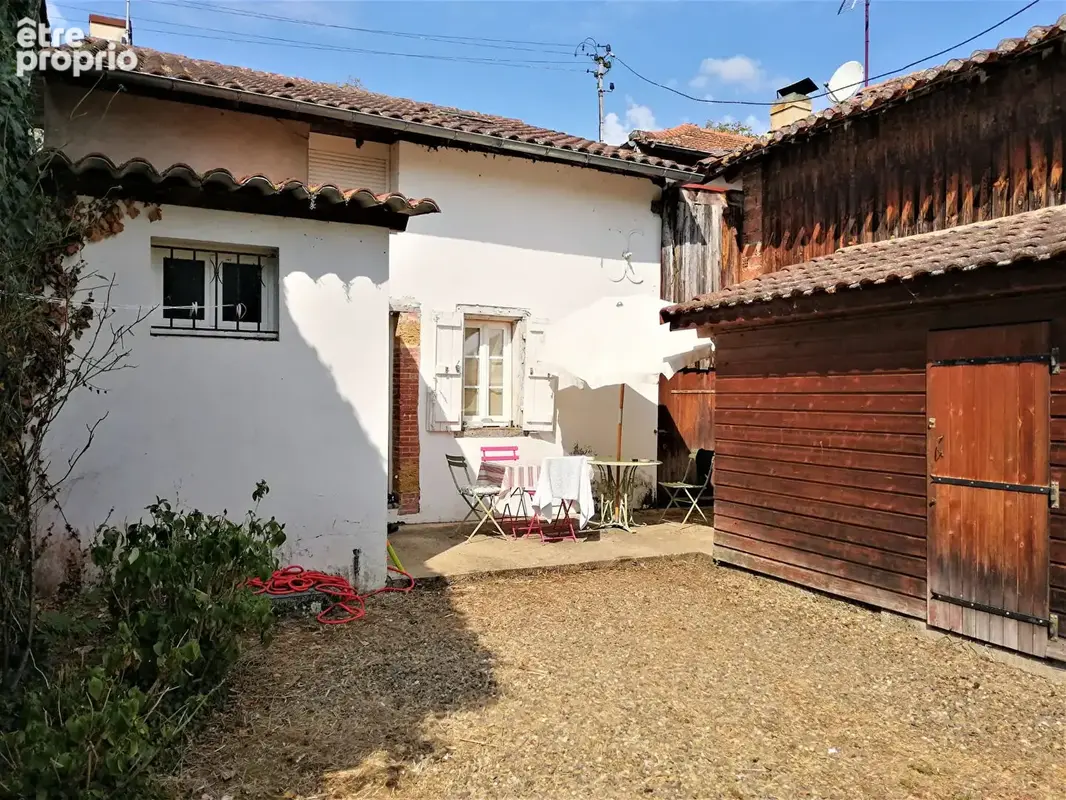 Maison à VILLENEUVE-DE-MARSAN