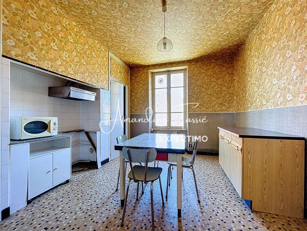 Immeuble de rapport, 3 appartements et sa maison   Centre-ville de Millau - photo 20