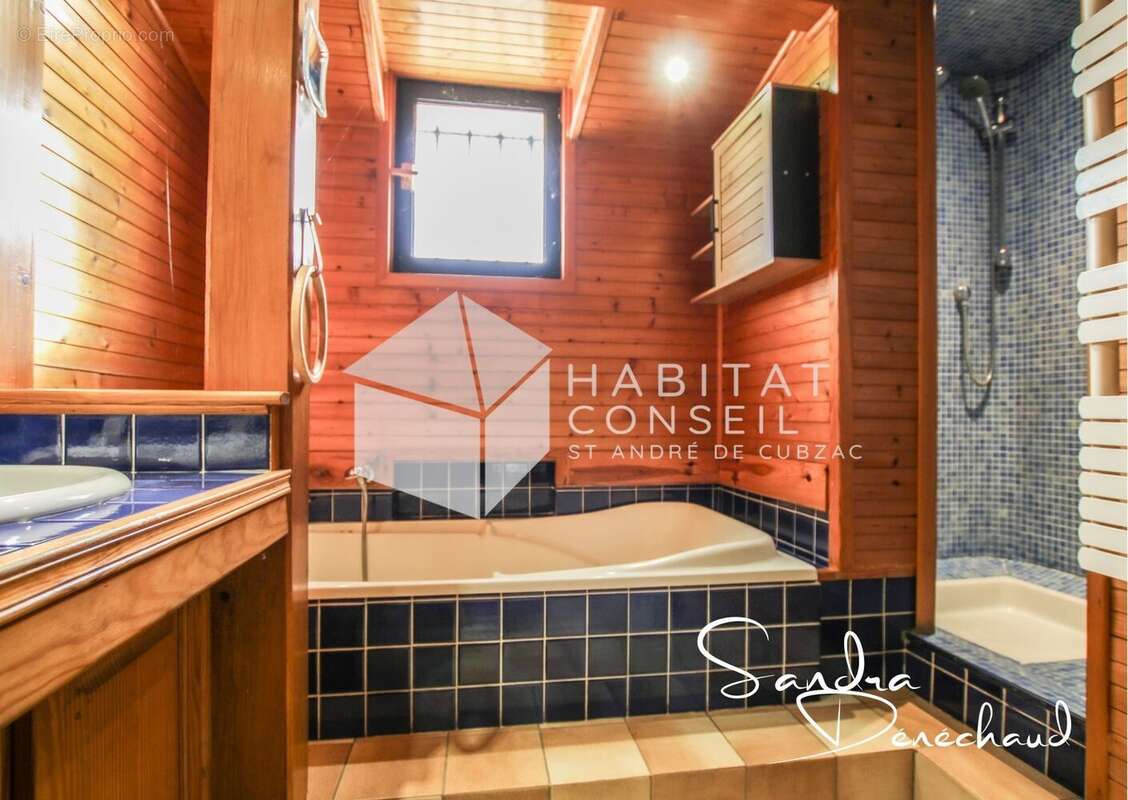 Maison à LES BILLAUX