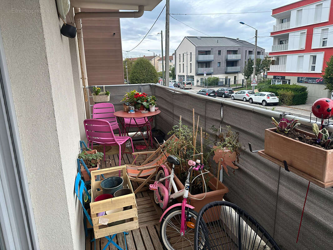 Appartement à LA VERPILLIERE