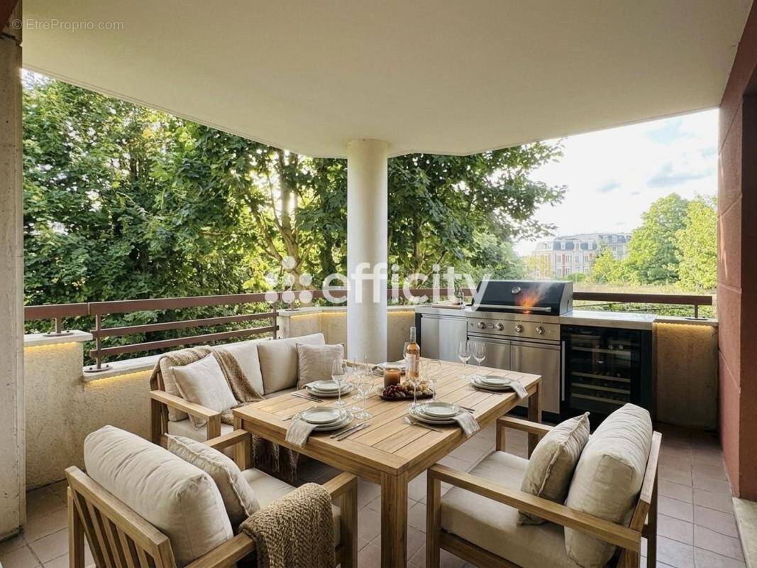 Appartement à CHATILLON