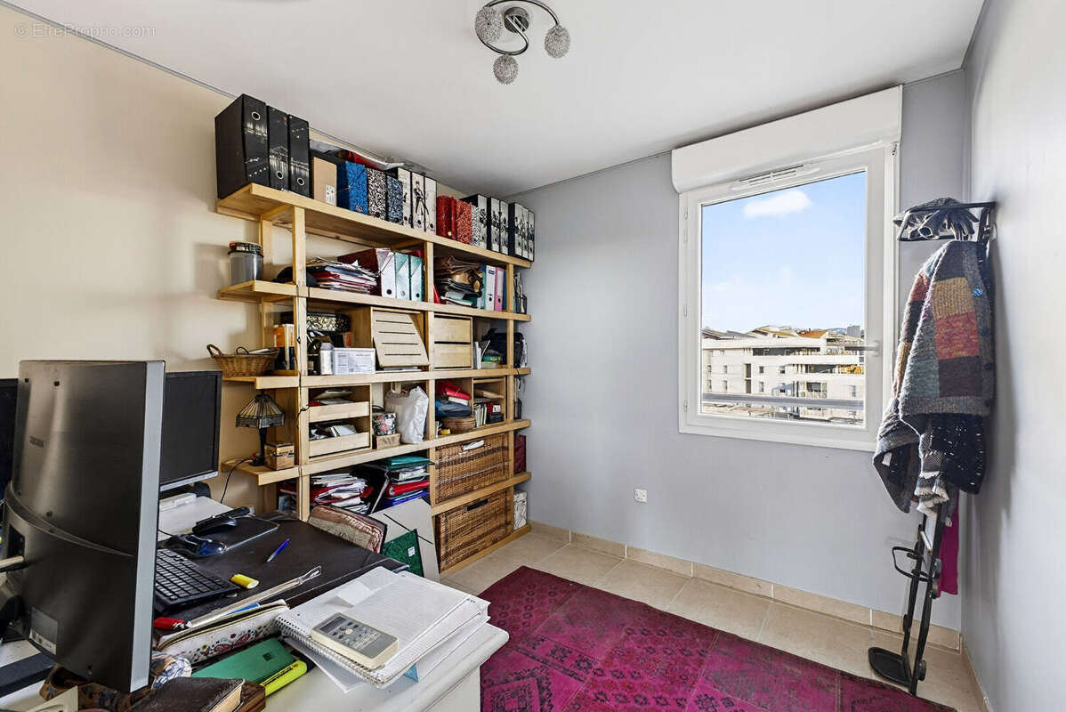 Appartement à MARSEILLE-14E