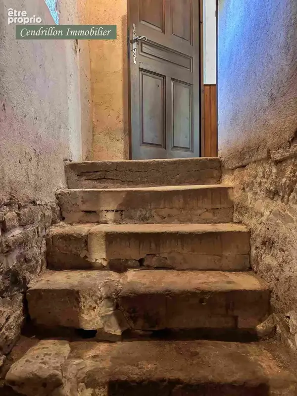 Maison en pierres 120m2, dépendances, grange et terrains, typique du bien Creusois idéal, situé dans le Parc N - photo 14
