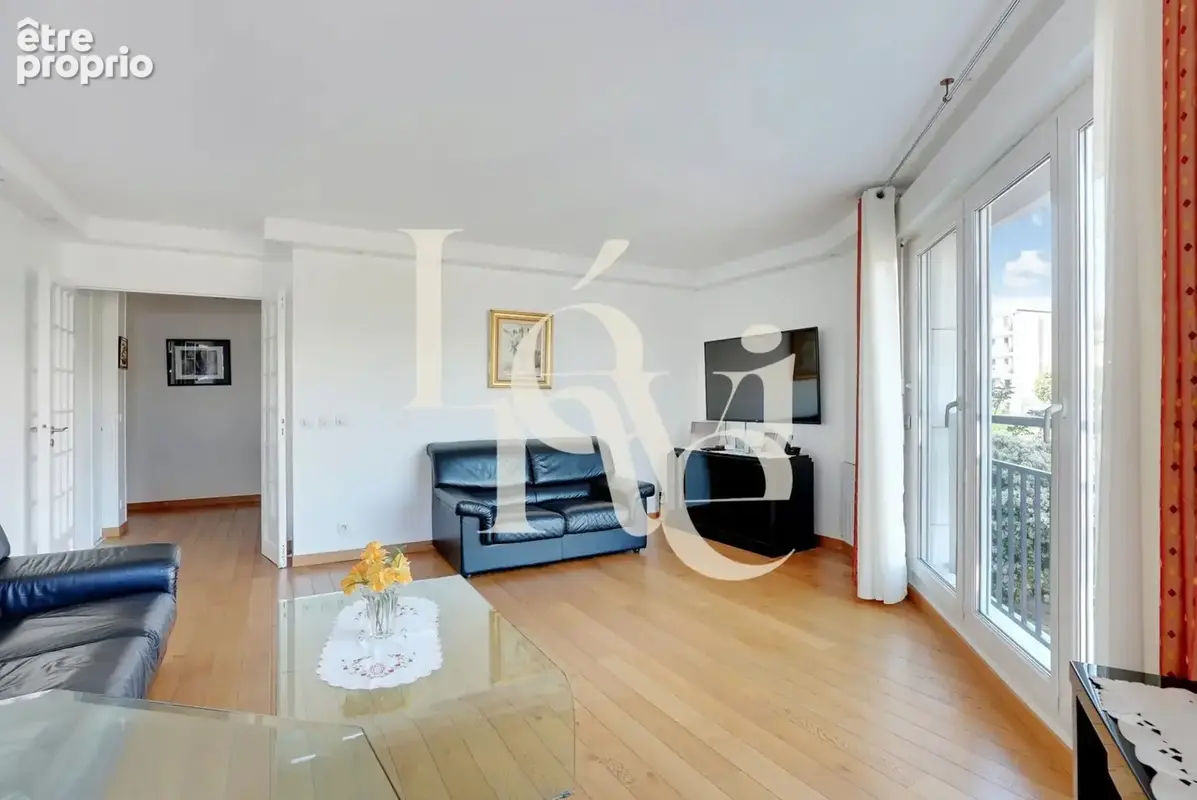 Appartement 3 pièces - 69 m2 / PARC DE L'ARCHEVECHE - photo 9
