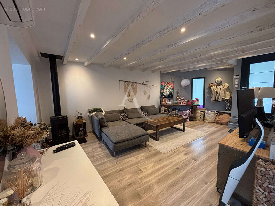 Maison à PENNAUTIER