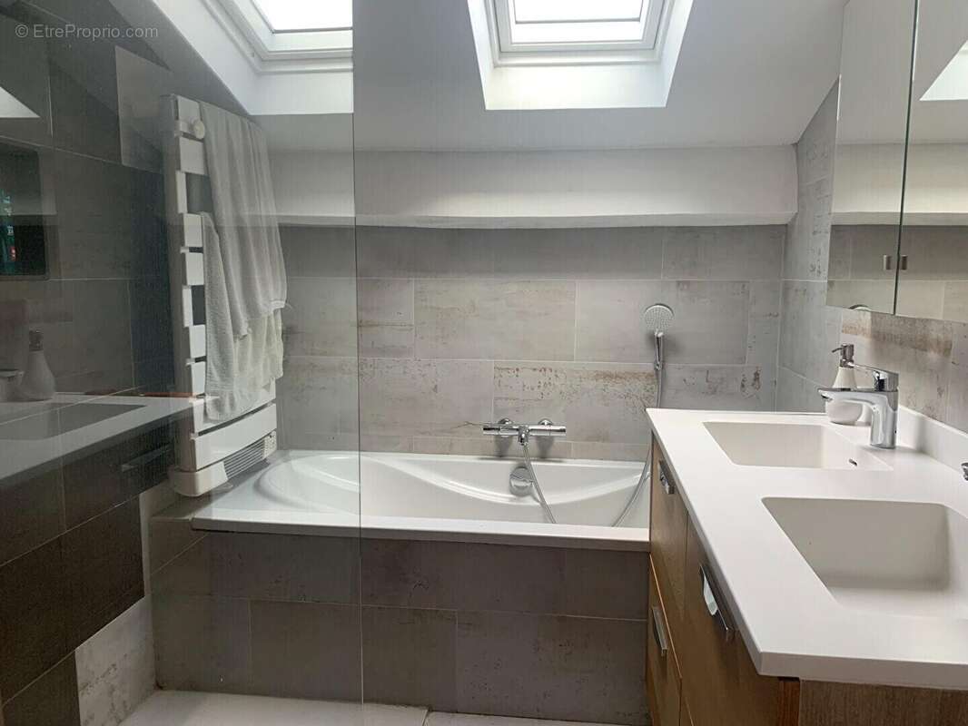 Maison à MARSEILLE-4E