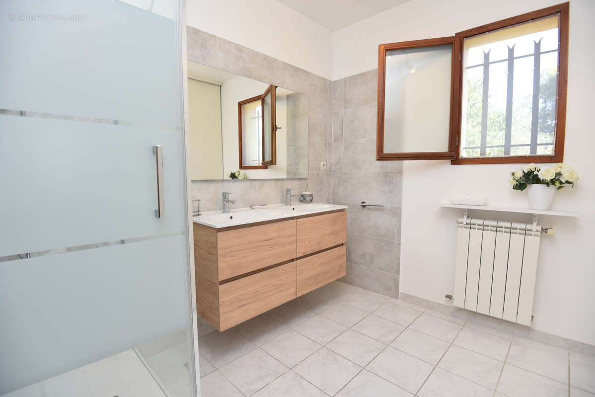 Maison à LE THORONET