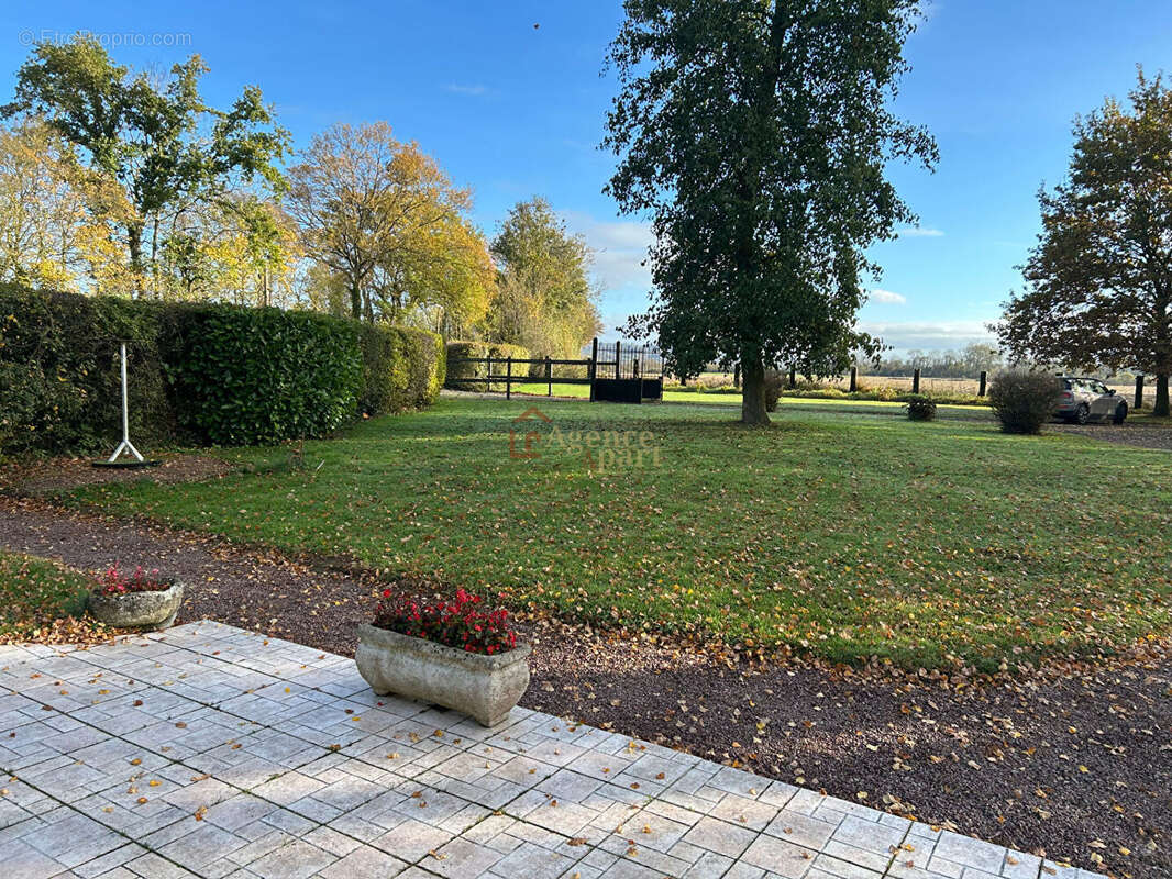 Maison à BEUVRON-EN-AUGE