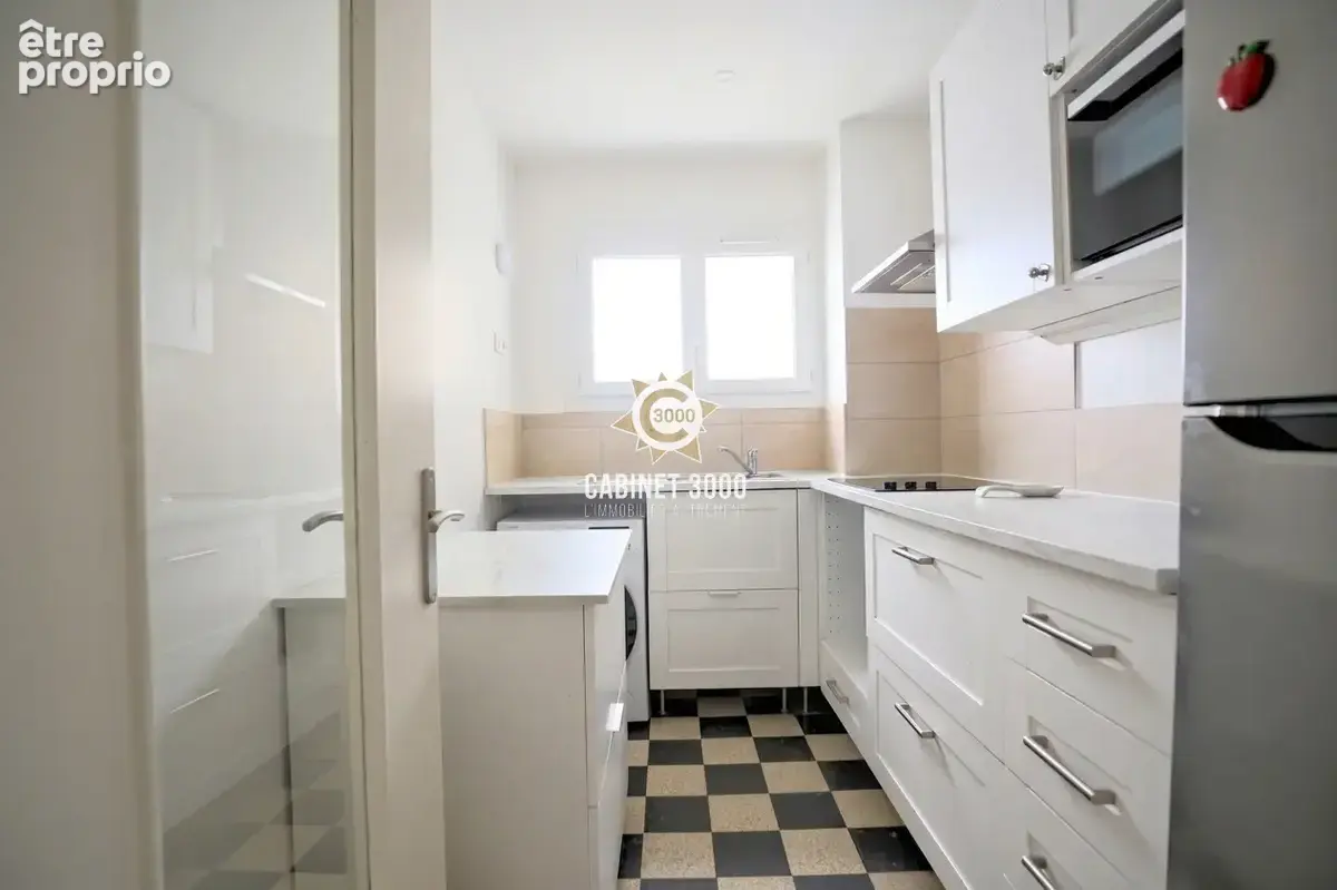 M2323 - TOULON - Le Mourillon - Appartement T5 - Balcon vue mer - Box - photo 4