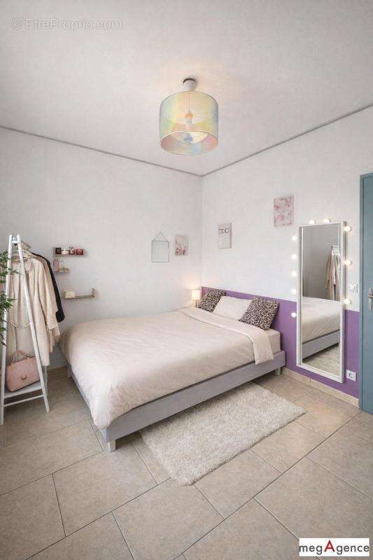 Maison à BORMES-LES-MIMOSAS