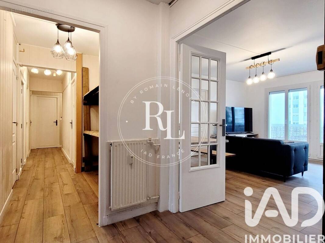 Photo 1 - Appartement à HEROUVILLE-SAINT-CLAIR
