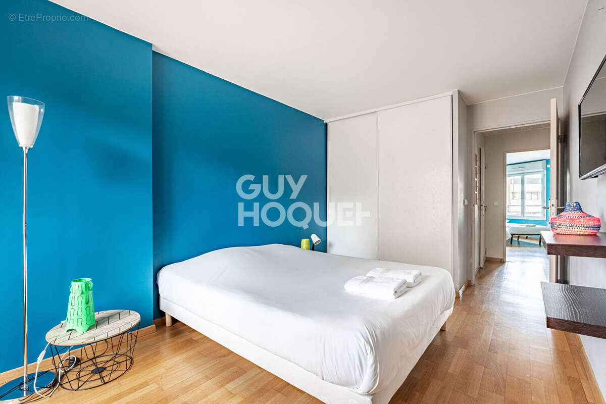 Appartement à SURESNES