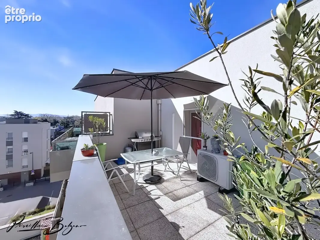 Appartement à vendre 5 pièces saint fons (69 saint-fons – t5 dernier de 104 m² étage avec terrasse 26 m² – résidence récente - photo 9