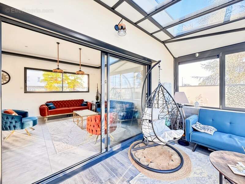 Maison à LES PONTS-DE-CE