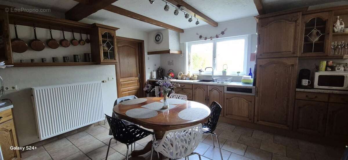 Maison à QUESNOY-SUR-DEULE