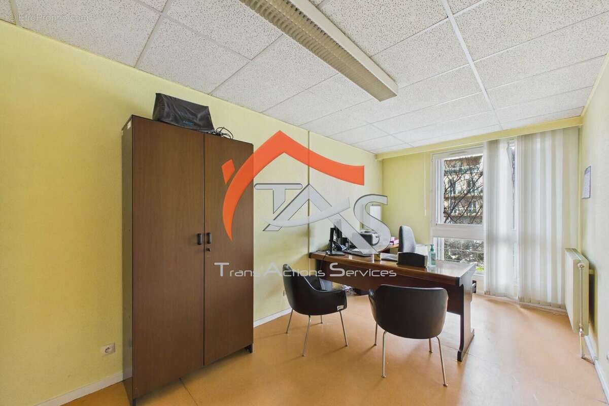 Commerce à SAINT-ETIENNE