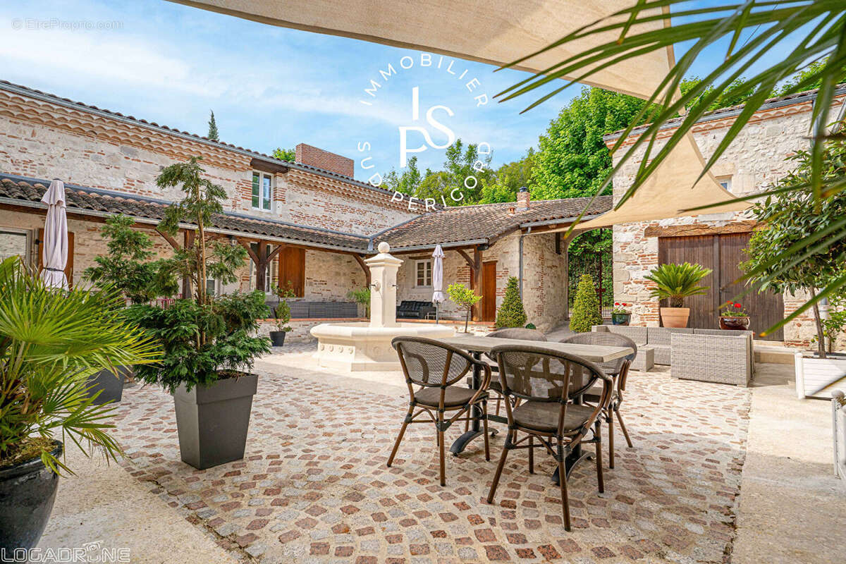 Maison à PENNE-D&#039;AGENAIS