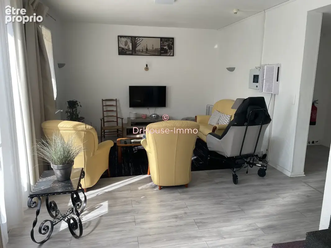 Maison 14 pièces 428 m² à vendre à Saint-Romain (16210) - photo 69