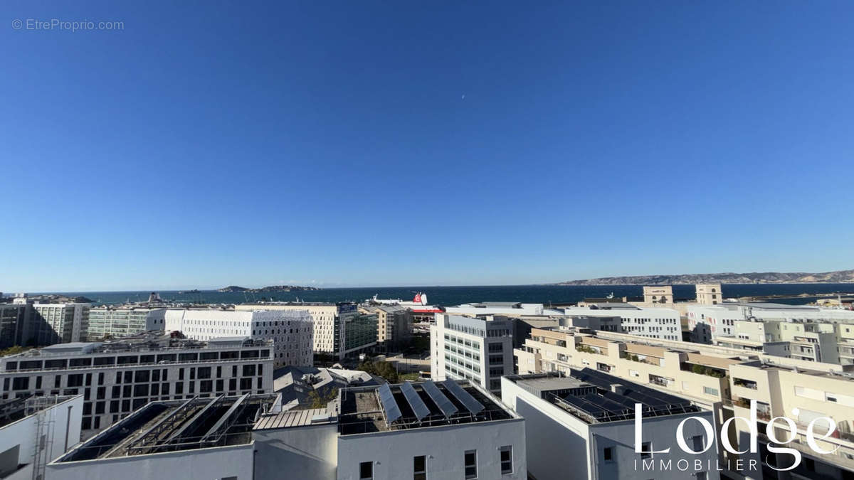 Appartement à MARSEILLE-3E