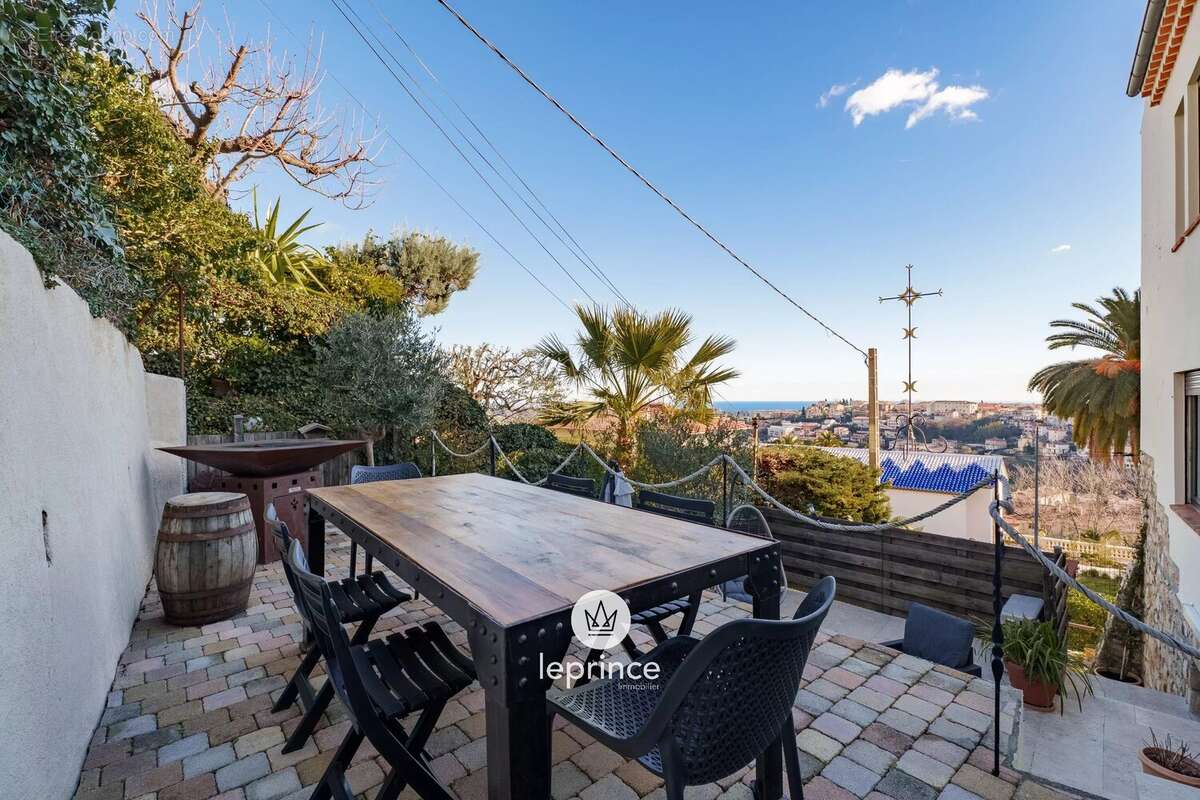 Appartement à VENCE