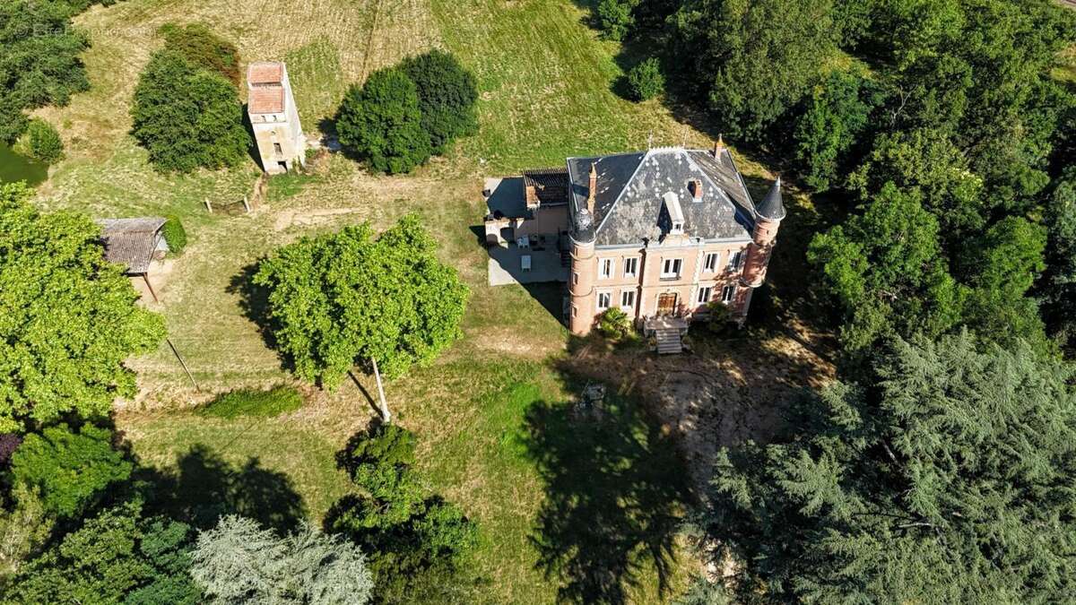 Maison à CASTELSARRASIN