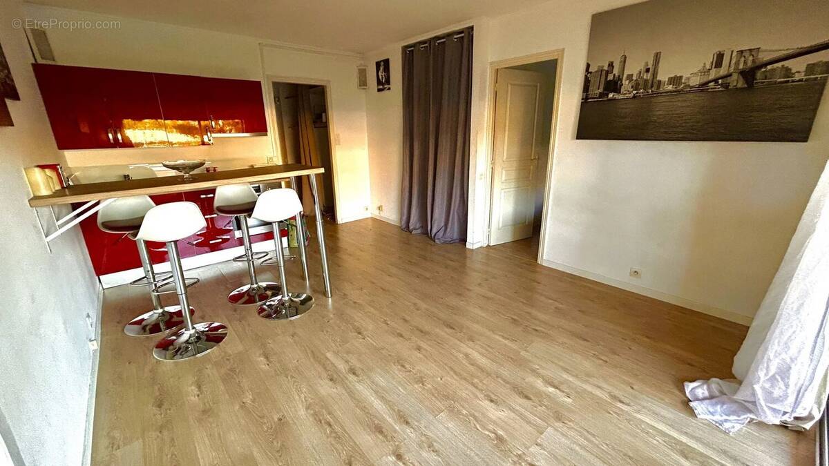 Appartement à LE CANNET