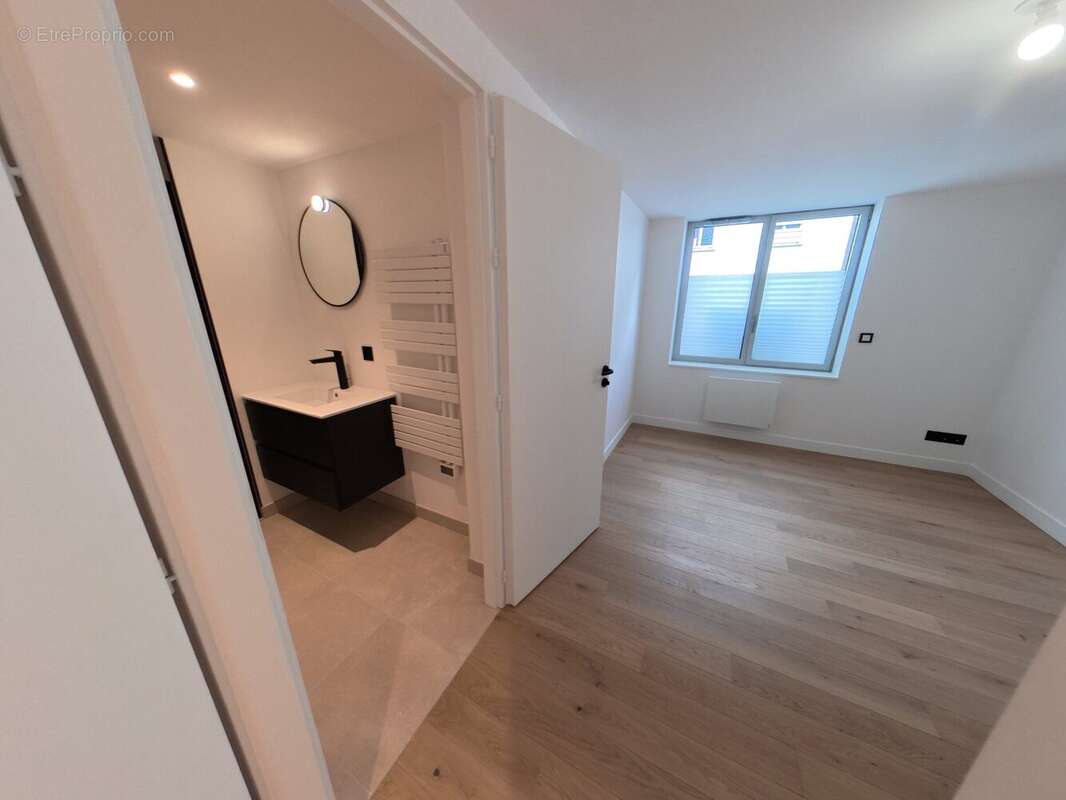 Appartement 103 m² à Lorient  - photo 7