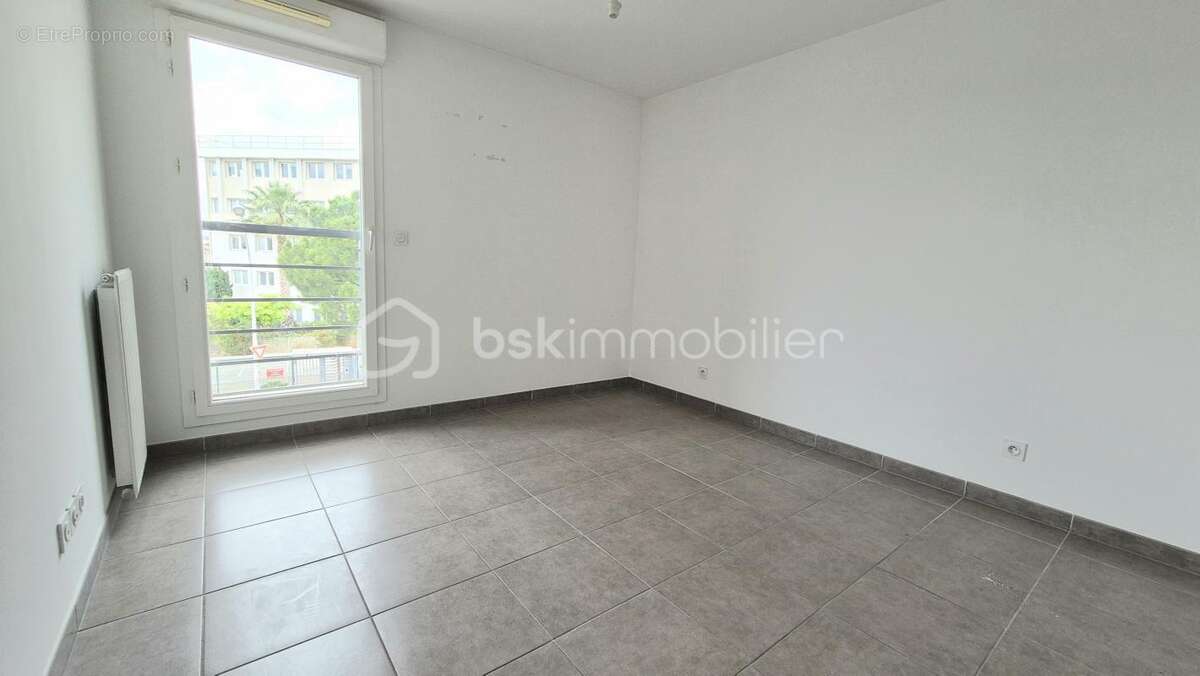 Appartement à MARSEILLE-9E