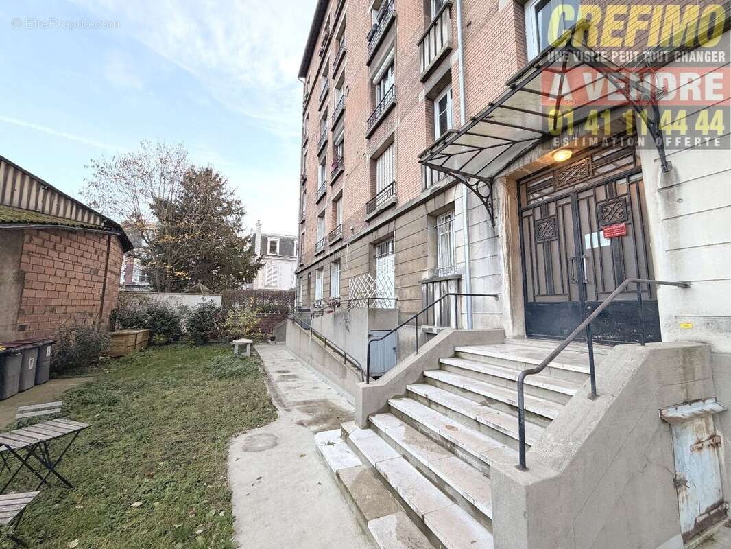 Appartement à ASNIERES-SUR-SEINE