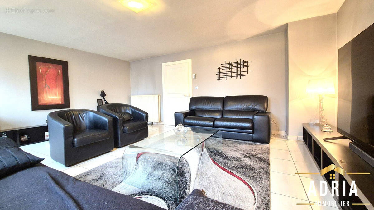 Appartement à LONGEVILLE-LES-METZ