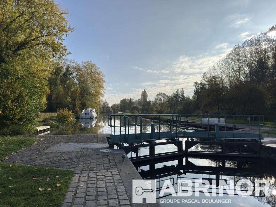 Maison à LAMOTTE-BREBIERE