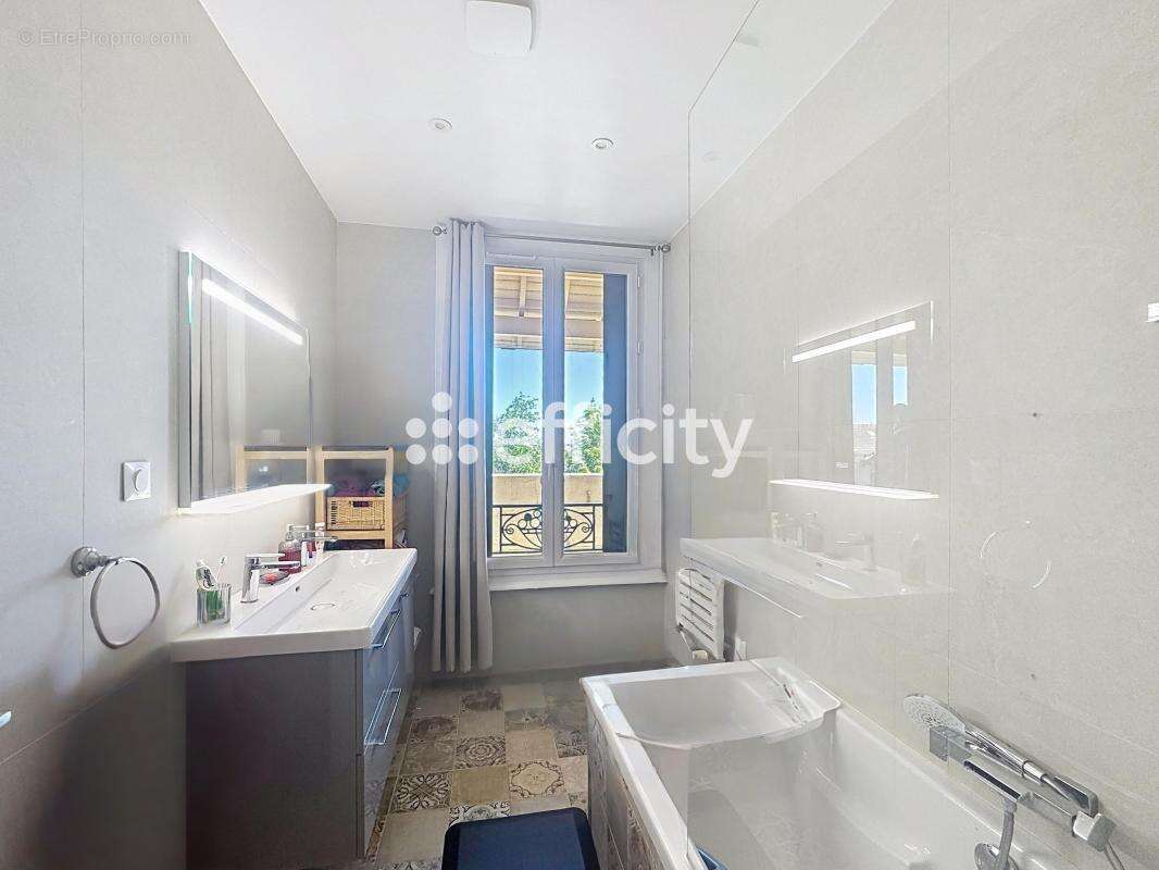 Appartement à PALAISEAU