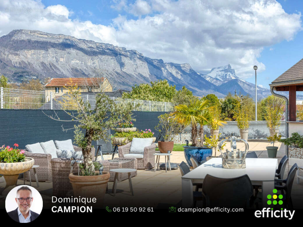 Appartement à SAINT-MARTIN-D'HERES