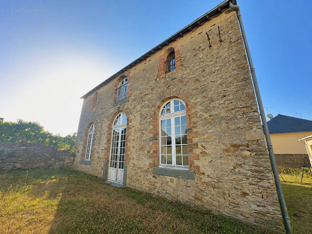 Maison à ENTRAMMES